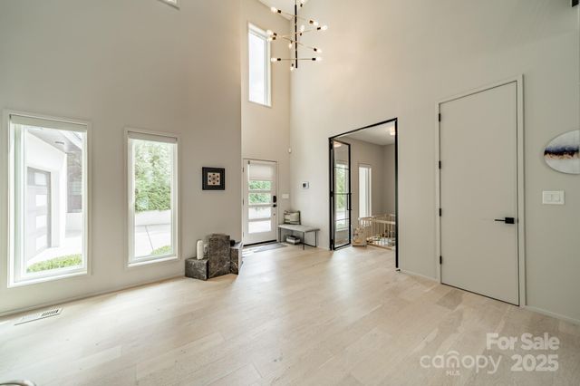 $1,525,000 | 2934 Springs Drive, Charlotte, NC 28226