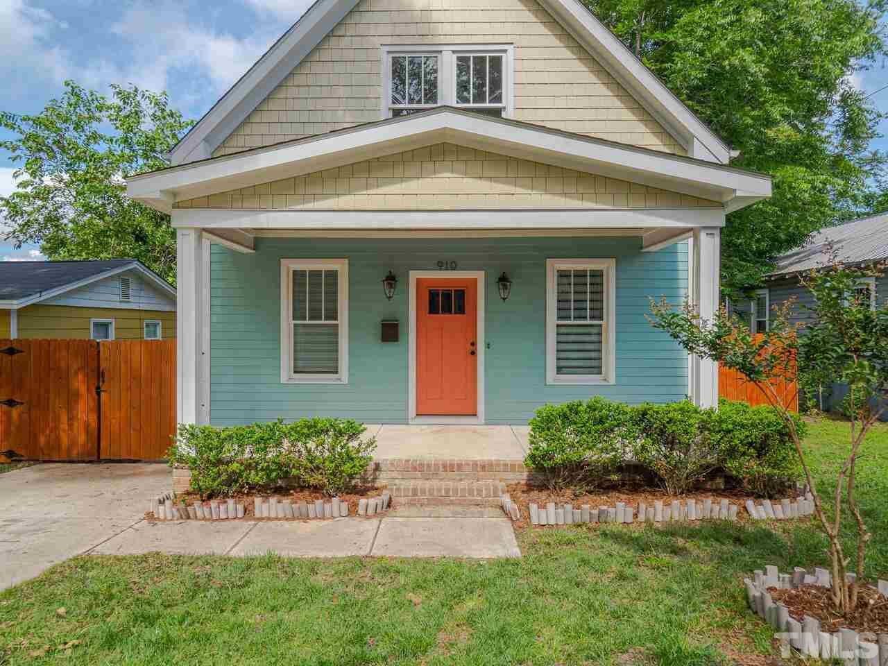 910 South Person Street Raleigh, NC 27601 - Photo 2 of 30 a front view of a house with a yard