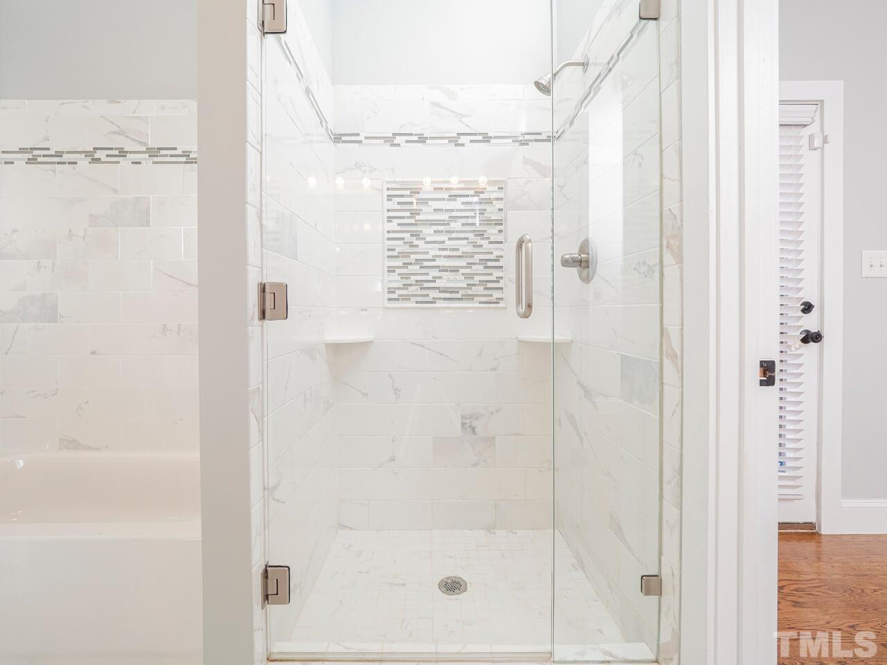 910 South Person Street Raleigh, NC 27601 - Photo 17 of 30 a bathroom with a shower