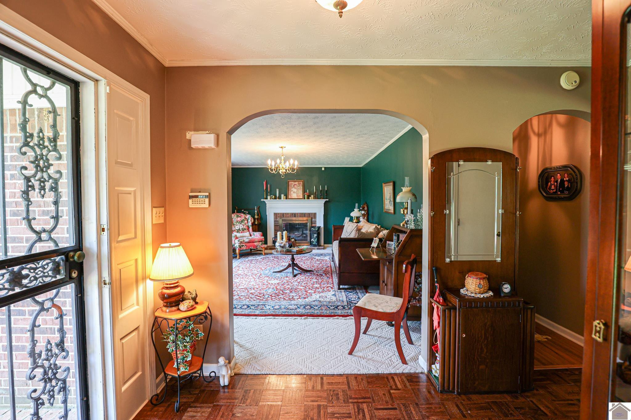 530 Canary Road Paducah, KY 42001 - Photo 6 of 39 Foyer
