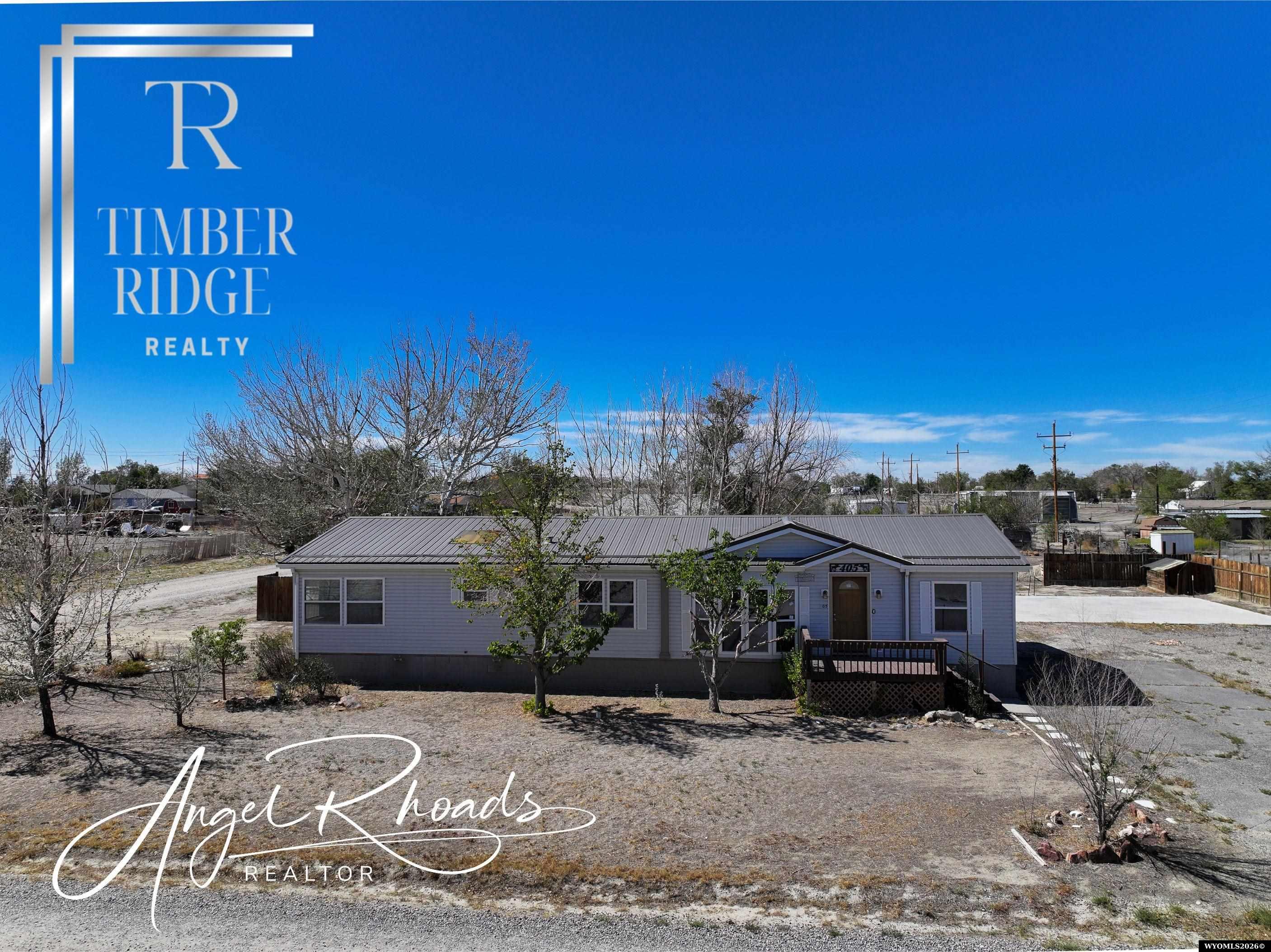 405 Main Street Shoshoni, WY 82649 - Photo 1 of 30 Gallery Image 1