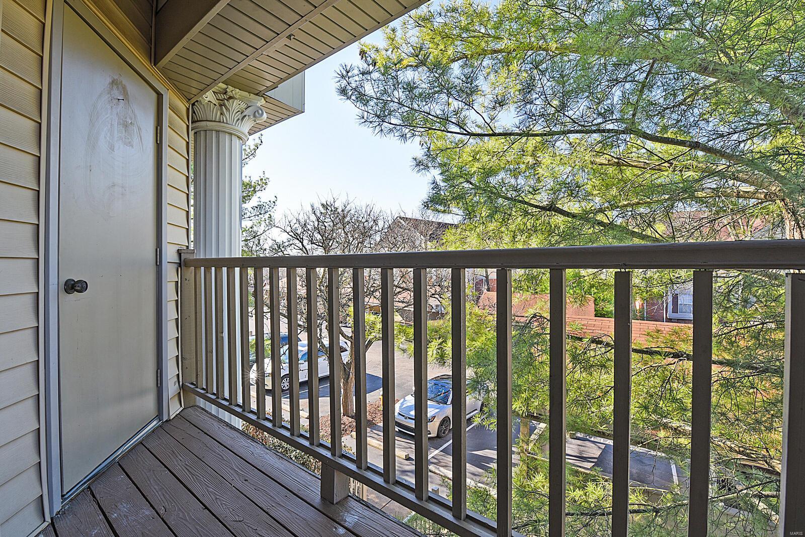 701 Ridgeside Drive, Unit K Ballwin, MO 63021 - Photo 16 of 18 Gallery Image 16