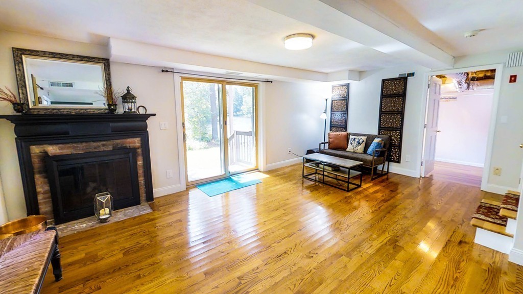 108 Rattlesnake Hill Road Andover, MA 01810 - Photo 5 of 29