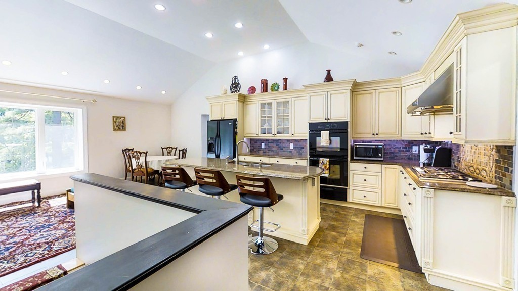 108 Rattlesnake Hill Road Andover, MA 01810 - Photo 7 of 29