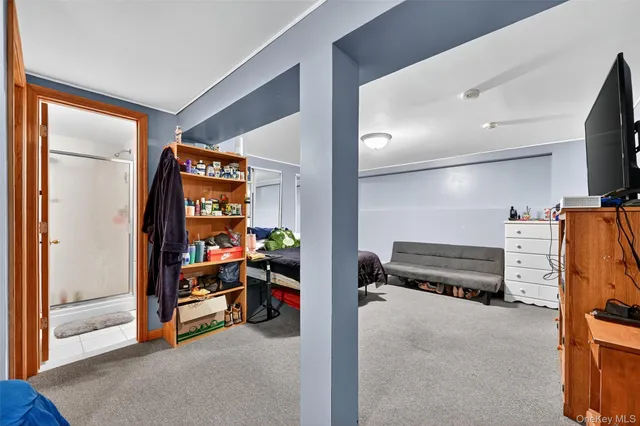 a view of a storage & utility room