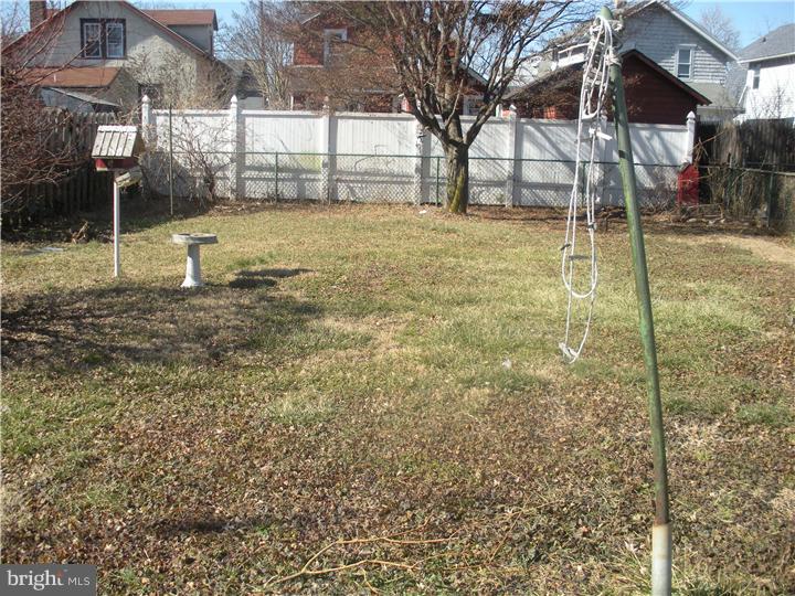 12 West Chelton Road Brookhaven, PA 19015 - Photo 10 of 10 Exterior Back