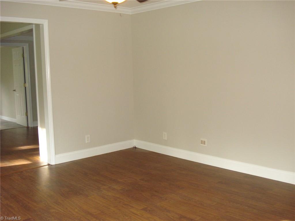 734 Sunset Road Clemmons, NC 27012 - Photo 15 of 29 Gallery Image 15