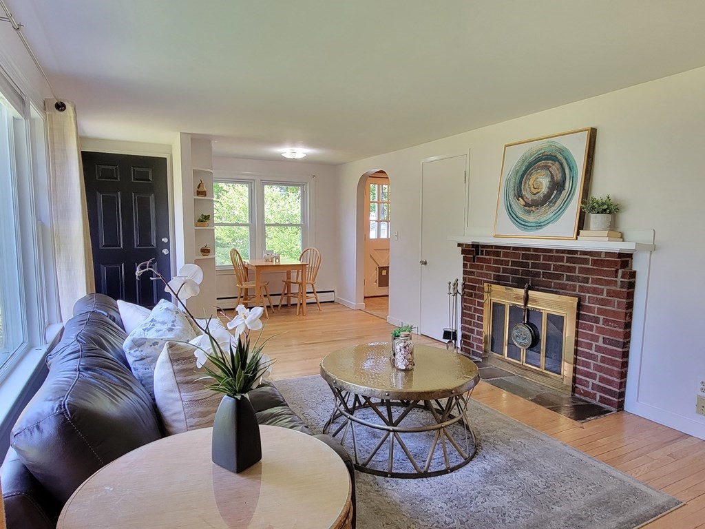 62 Woodland Road Ashland, MA 01721 - Photo 12 of 28 Gallery Image 12