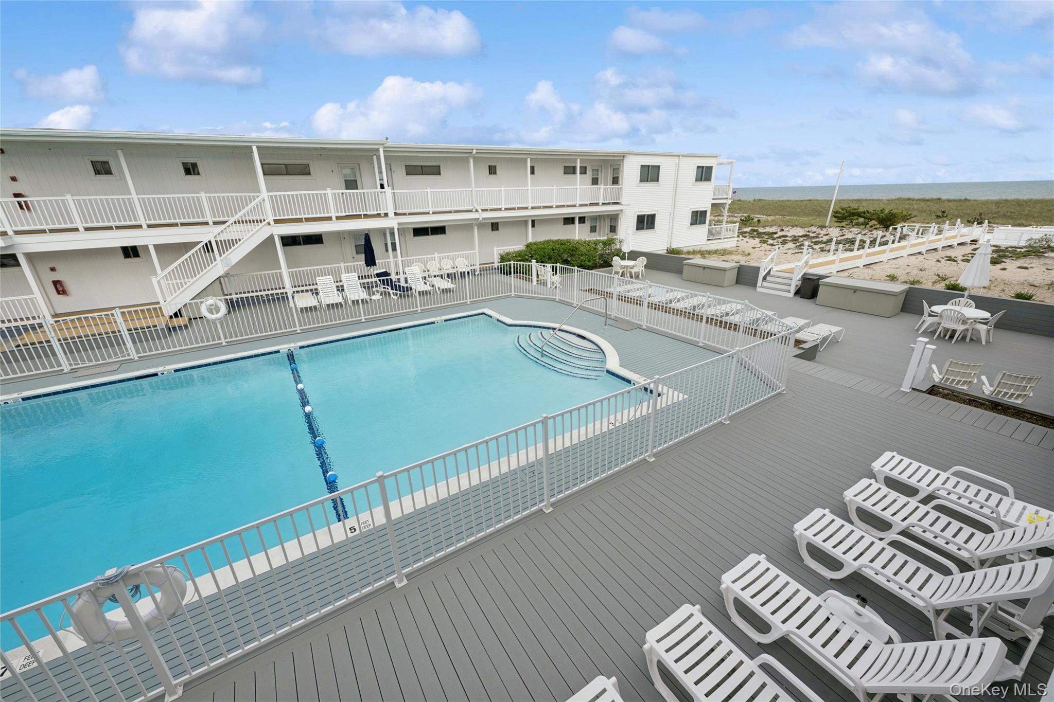 281 Dune Road, Unit 17B Westhampton Beach, NY 11978 - Photo 17 of 25