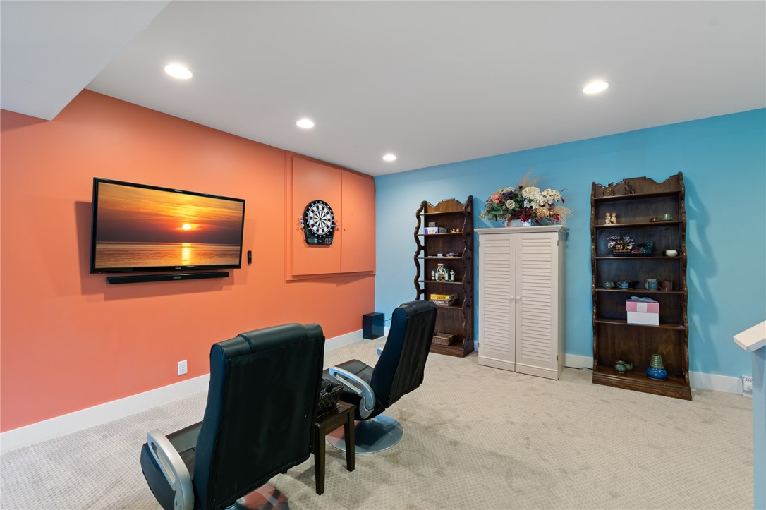 19 Brunson Way Perinton, NY 14526 - Photo 31 of 35