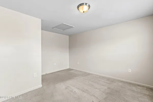 $1,300 | 425 Sullivan Loop Road, Midway Park, NC 28544