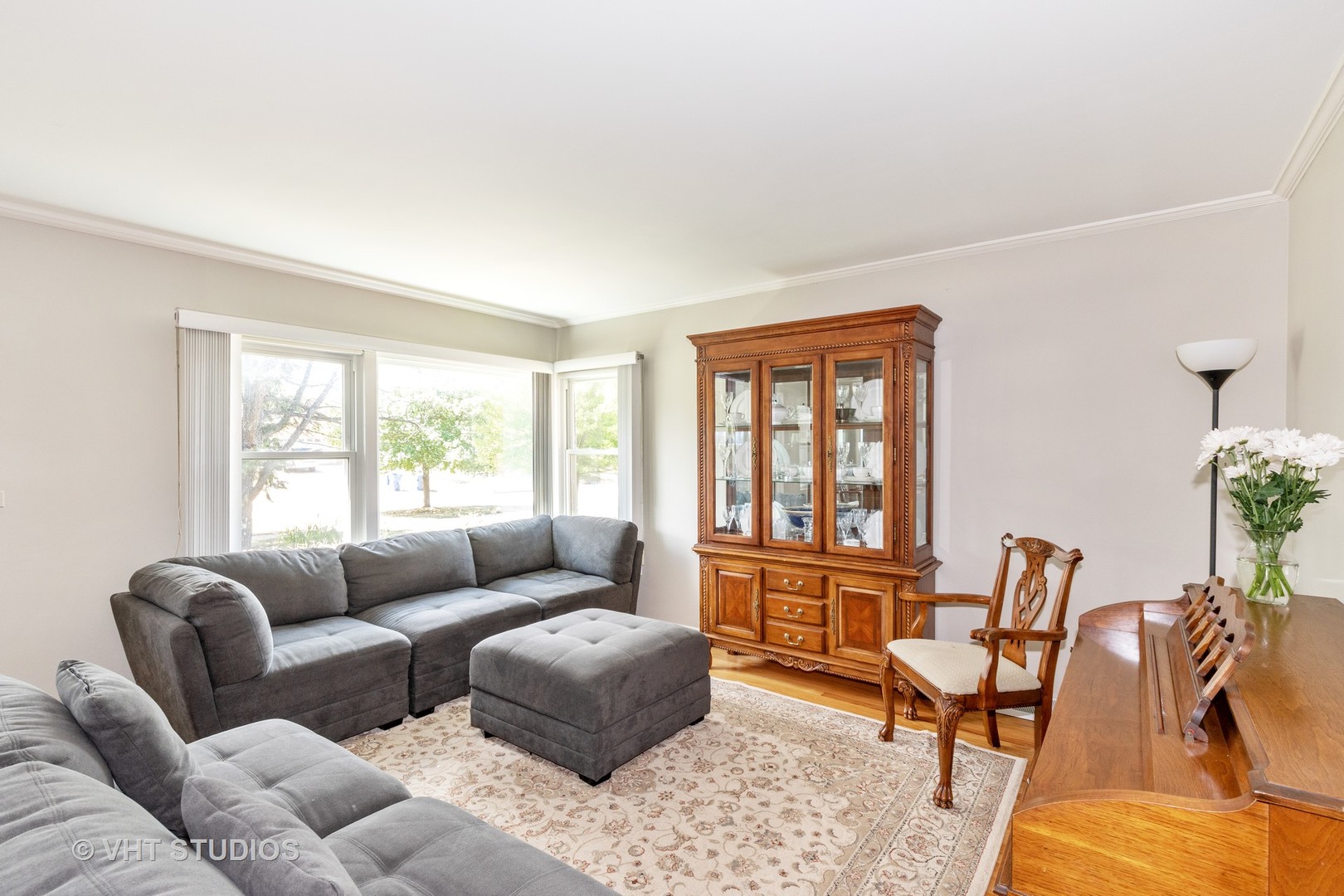 481 Ridge Road Highland Park, IL 60035 - Photo 3 of 13