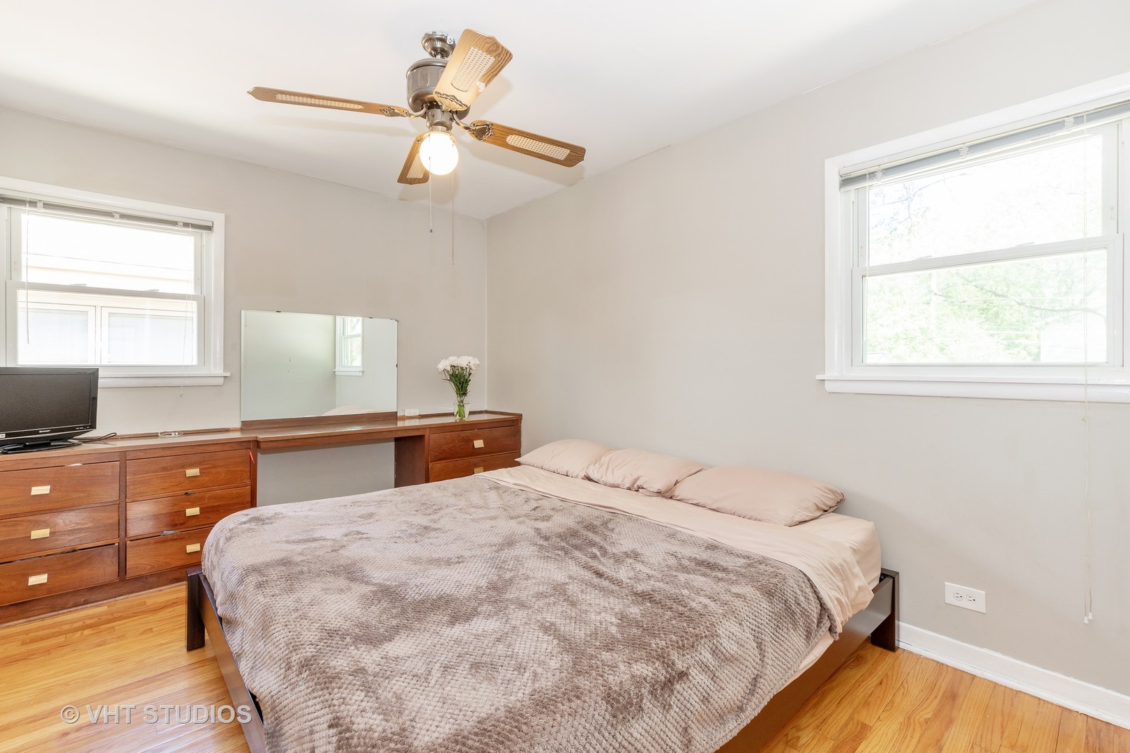 481 Ridge Road Highland Park, IL 60035 - Photo 7 of 13