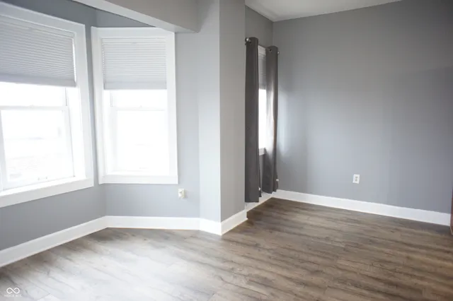 $1,300 | 230 East 9th Street, Unit 507, Indianapolis, IN 46204