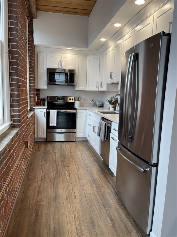 21 Wingate Street, Unit 401 Haverhill, MA 01832 - Photo 6 of 11