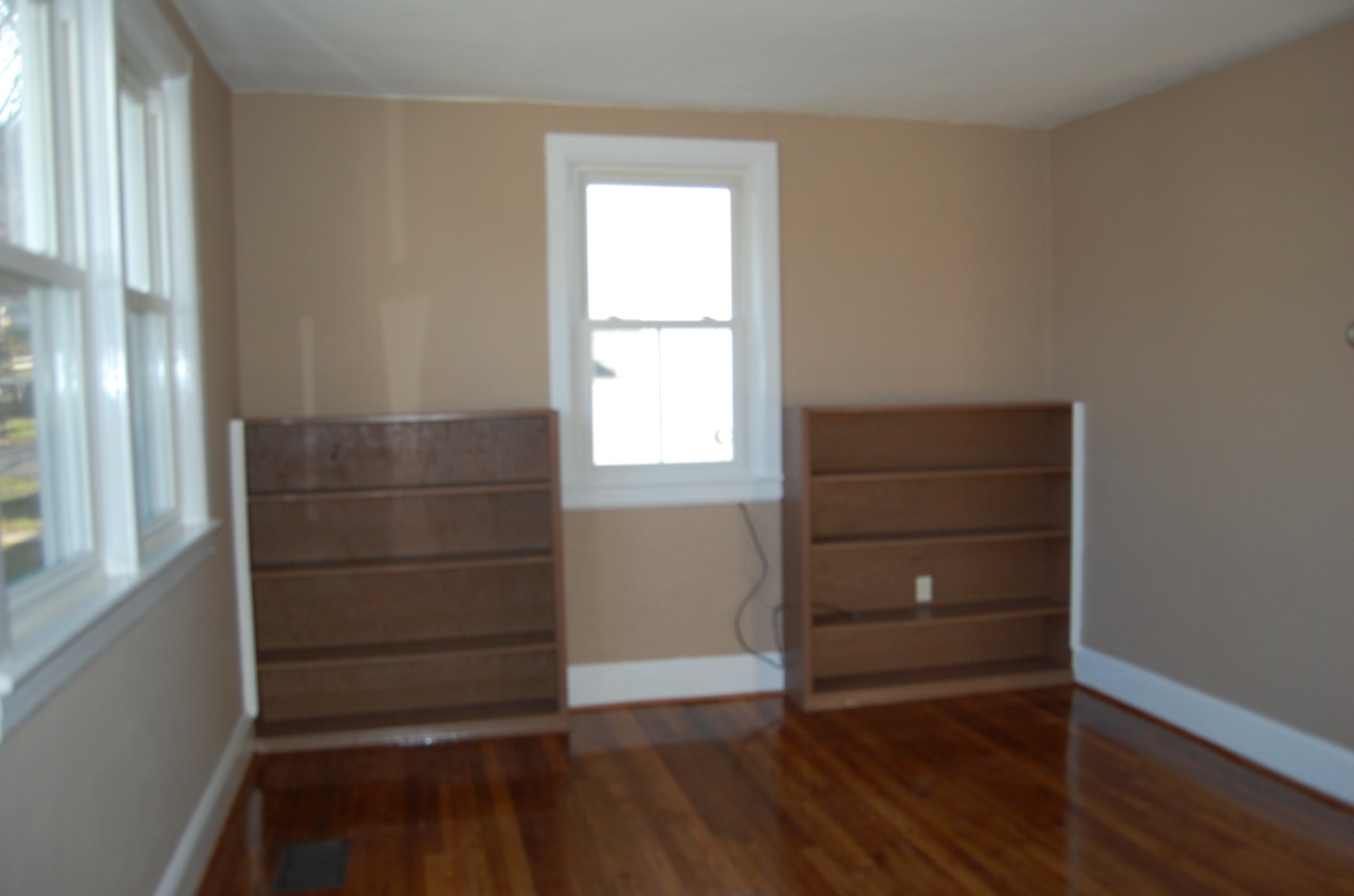 3711 Bear Road Southeast Roanoke, VA 24014 - Photo 2 of 10 DSC_0717