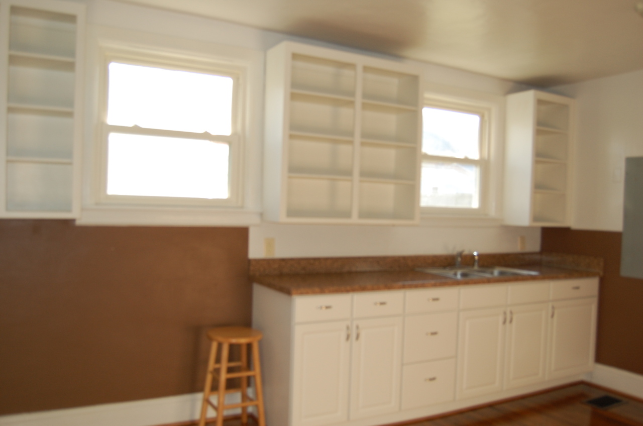 3711 Bear Road Southeast Roanoke, VA 24014 - Photo 5 of 10 DSC_0720