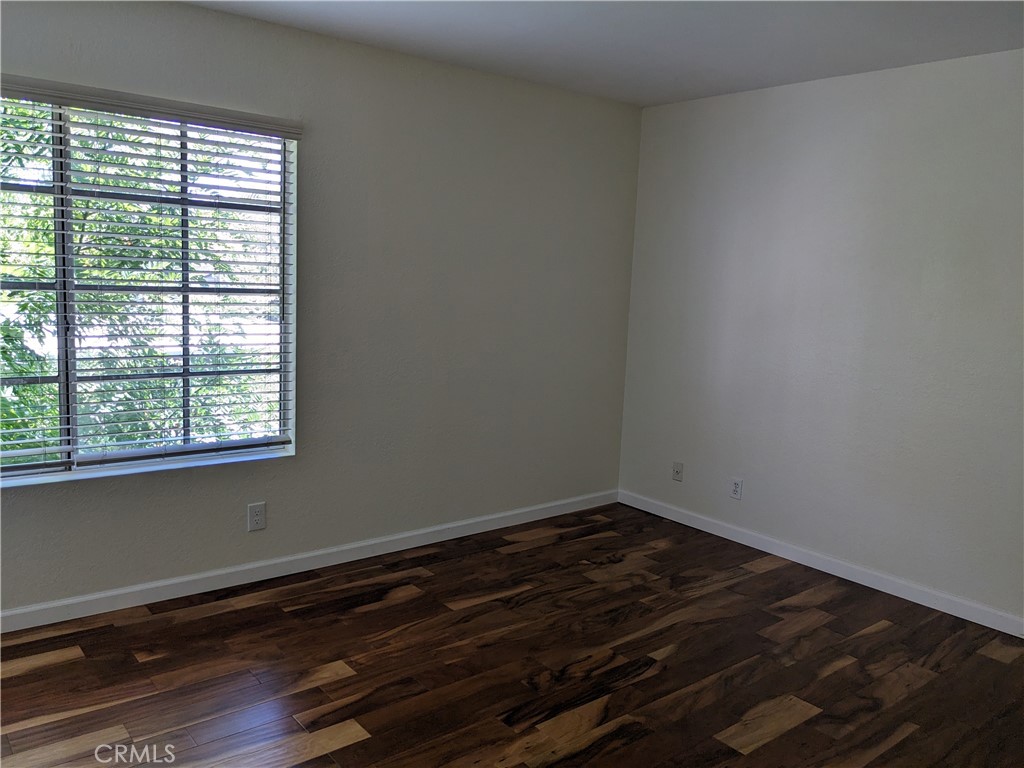 38 Exeter Irvine, CA 92612 - Photo 6 of 14