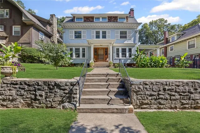 $839,900 | 3625 Locust Street, Kansas City, MO 64109
