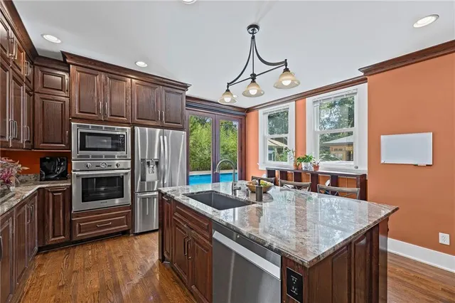 $839,900 | 3625 Locust Street, Kansas City, MO 64109