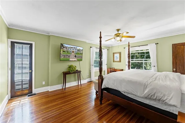 $839,900 | 3625 Locust Street, Kansas City, MO 64109