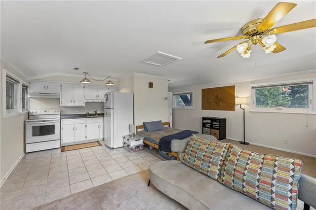 $839,900 | 3625 Locust Street, Kansas City, MO 64109