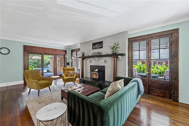 $839,900 | 3625 Locust Street, Kansas City, MO 64109