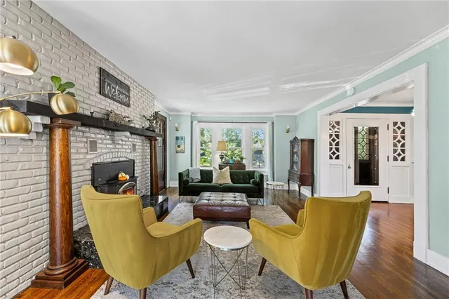 $839,900 | 3625 Locust Street, Kansas City, MO 64109