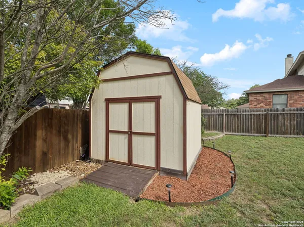 $323,000 | 2921 Mulberry Drive, Schertz, TX 78154