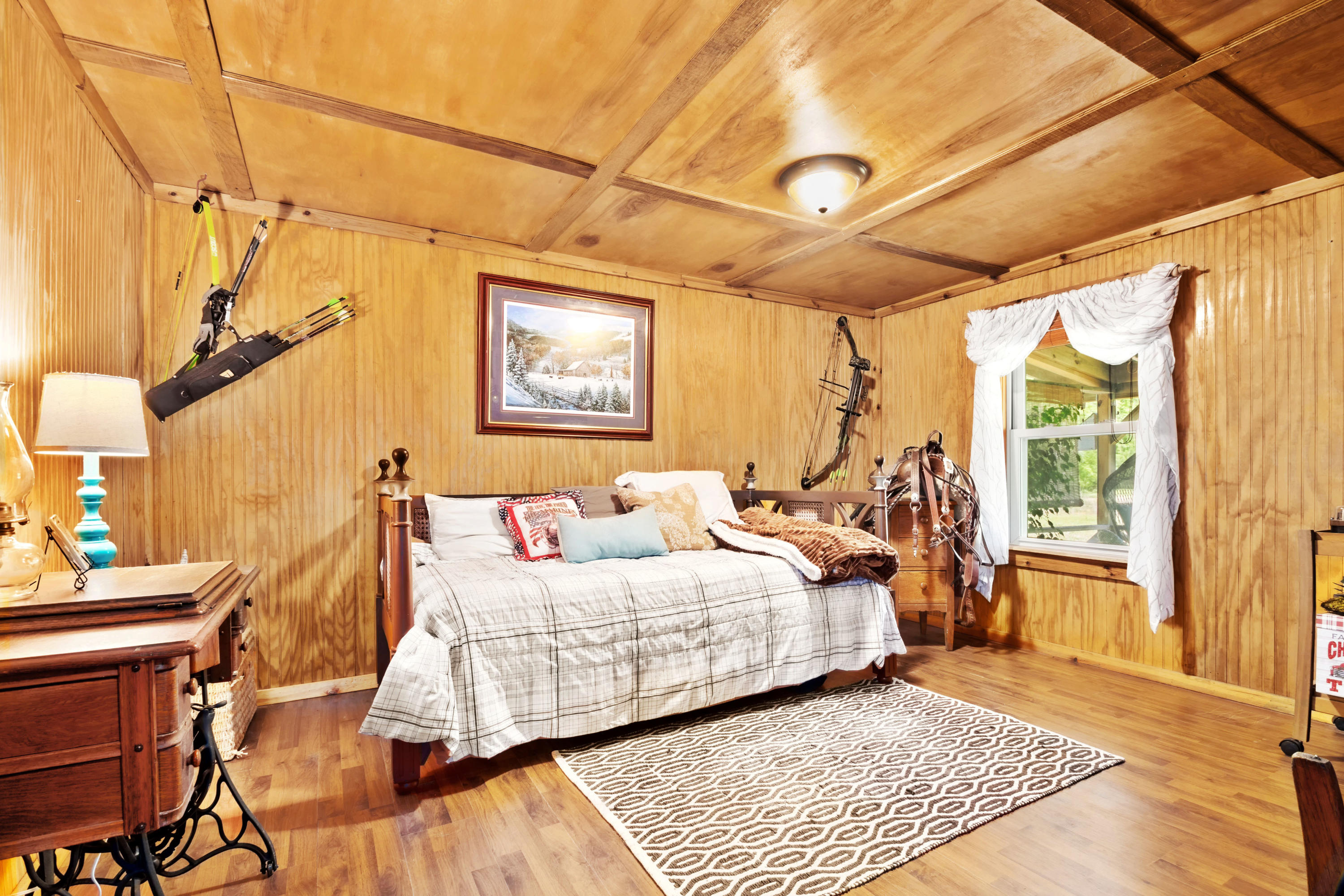 186 Cell Tower Road Salters, SC 29590 - Photo 24 of 35 Guest Room