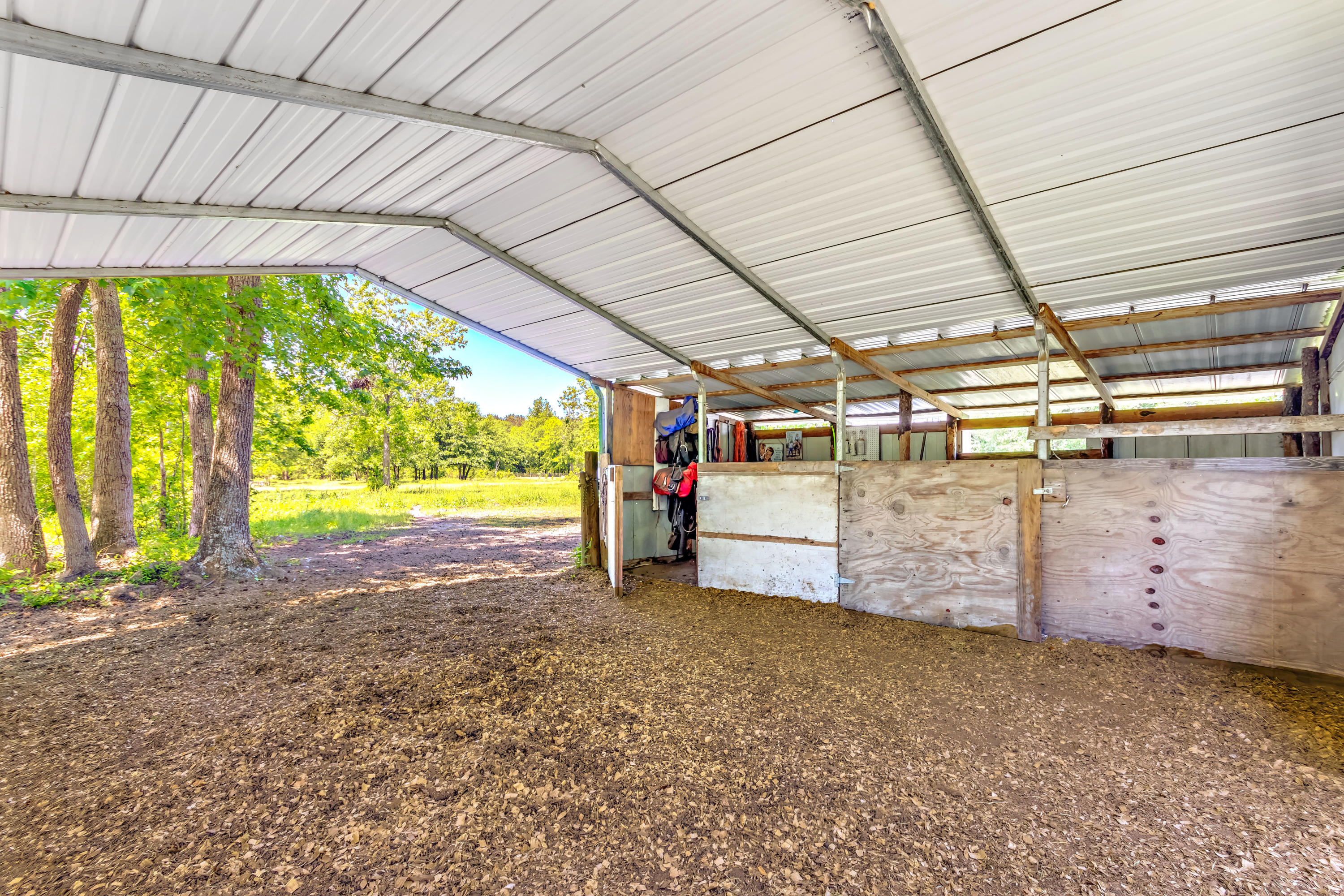 186 Cell Tower Road Salters, SC 29590 - Photo 25 of 35 Inside of Barn