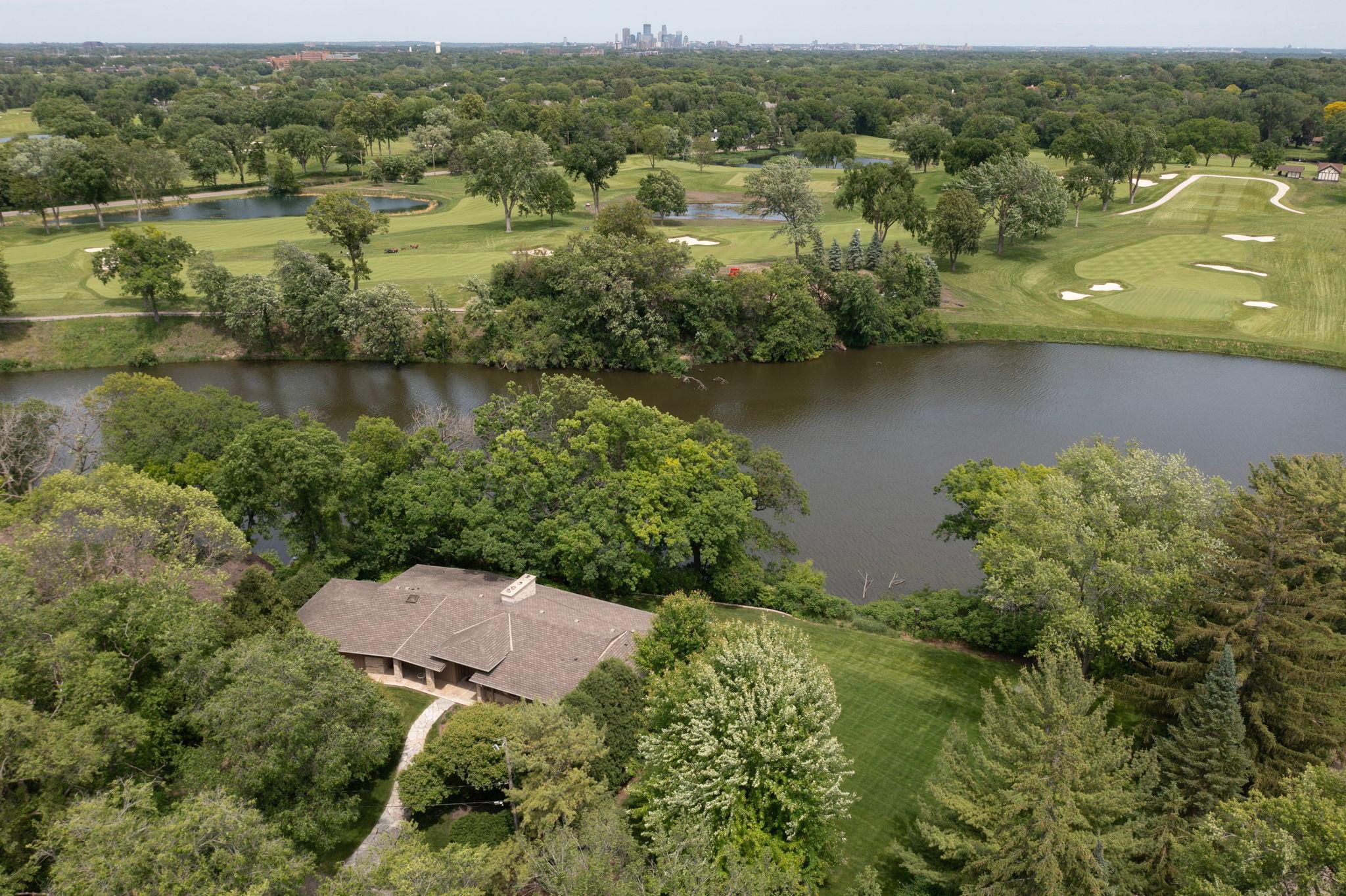 5121-5115 Lake Ridge Road Edina, MN 55436 - Photo 2 of 10