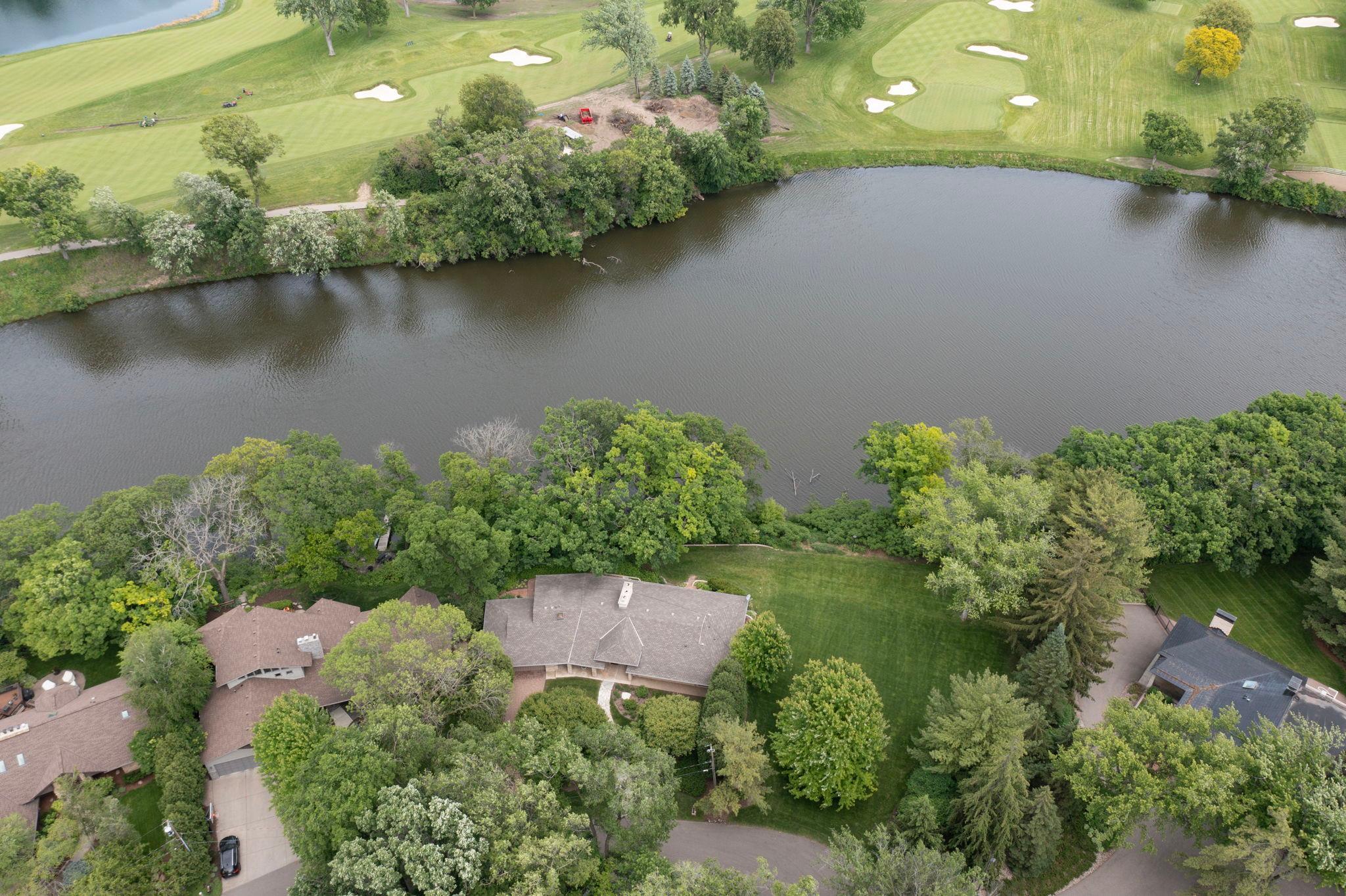 5121-5115 Lake Ridge Road Edina, MN 55436 - Photo 3 of 10