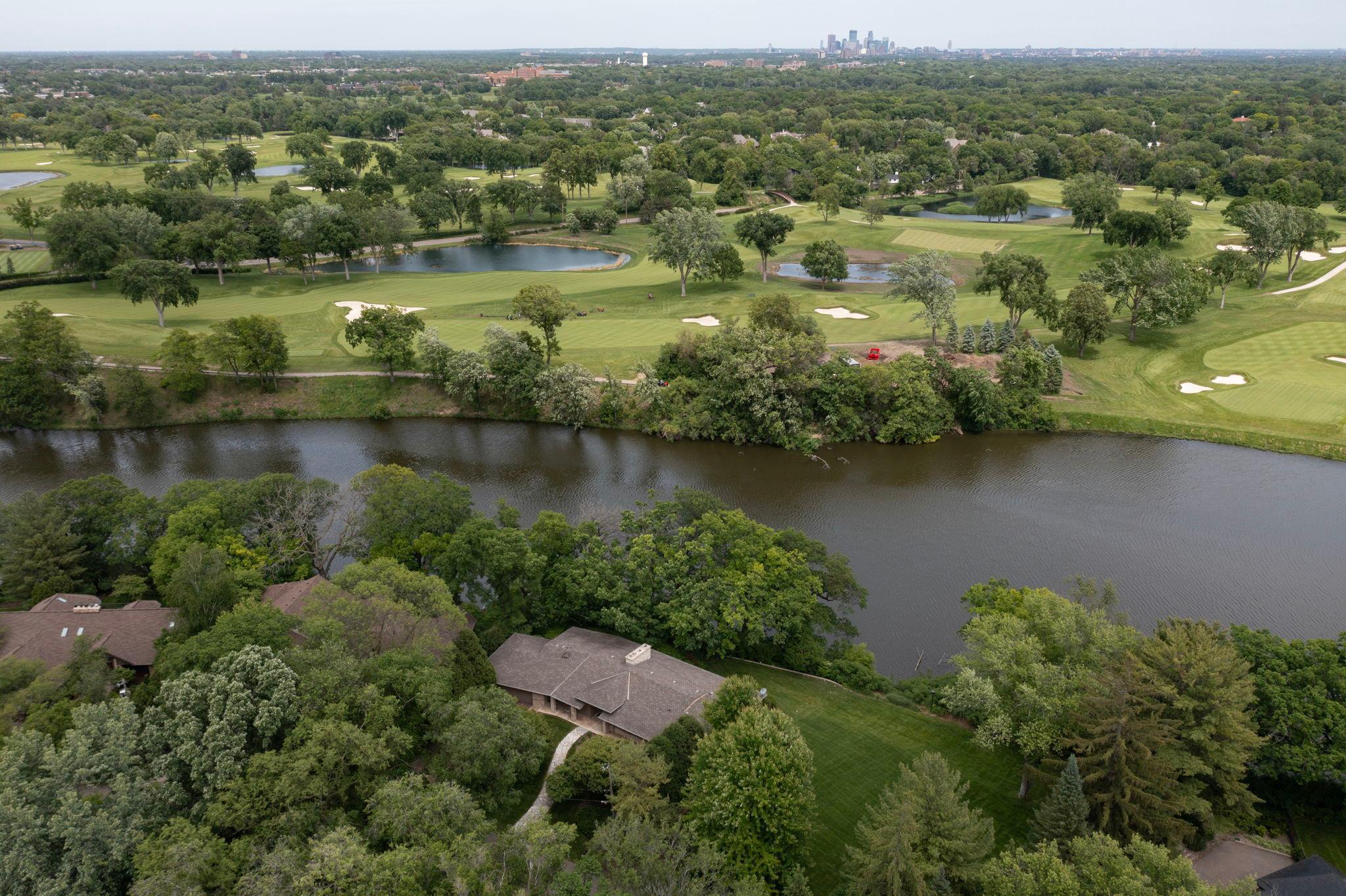 5121-5115 Lake Ridge Road Edina, MN 55436 - Photo 10 of 10