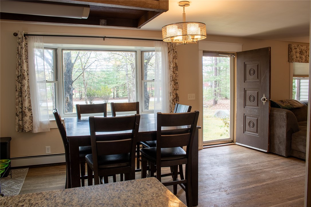 27 Club House Road Coventry, RI 02816 - Photo 10 of 48