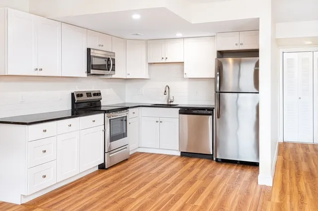 $4,200 | 51 John Street, Unit 401, Brookline, MA 02446