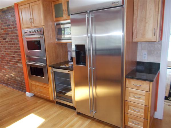 88 Locksley Road Lynnfield, MA 01940 - Photo 11 of 22 Gallery Image 11