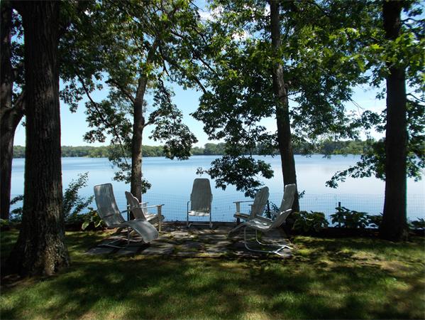 88 Locksley Road Lynnfield, MA 01940 - Photo 7 of 22 Gallery Image 7