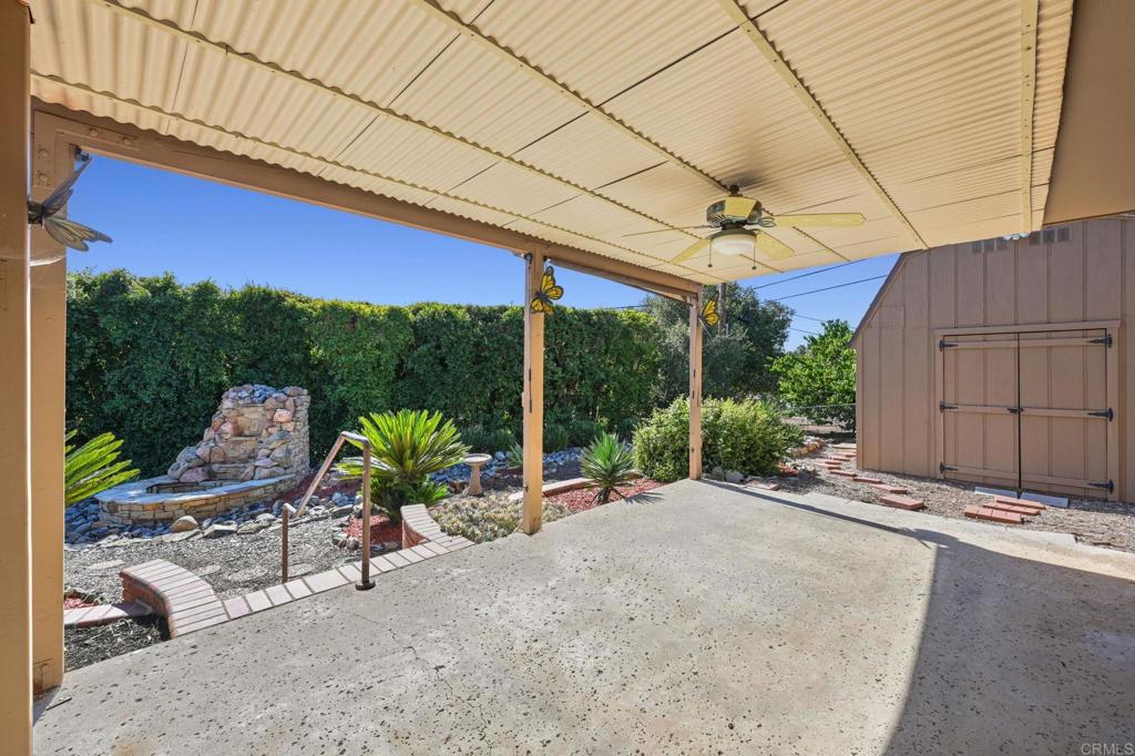 2034 Alessandro Trail Vista, CA 92084 - Photo 13 of 55