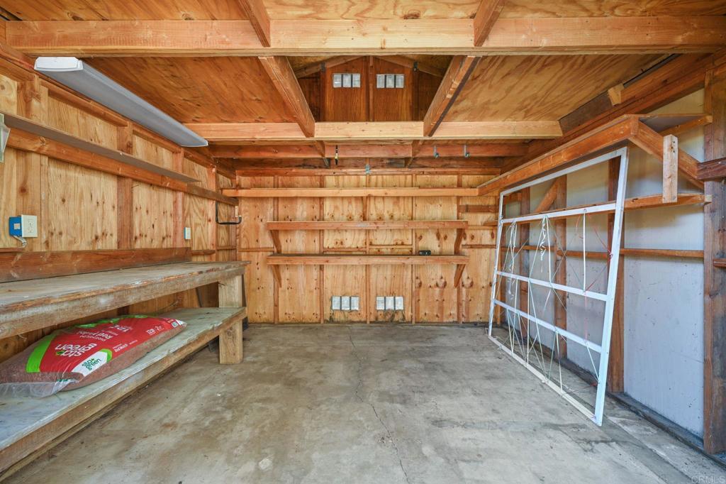 2034 Alessandro Trail Vista, CA 92084 - Photo 17 of 55