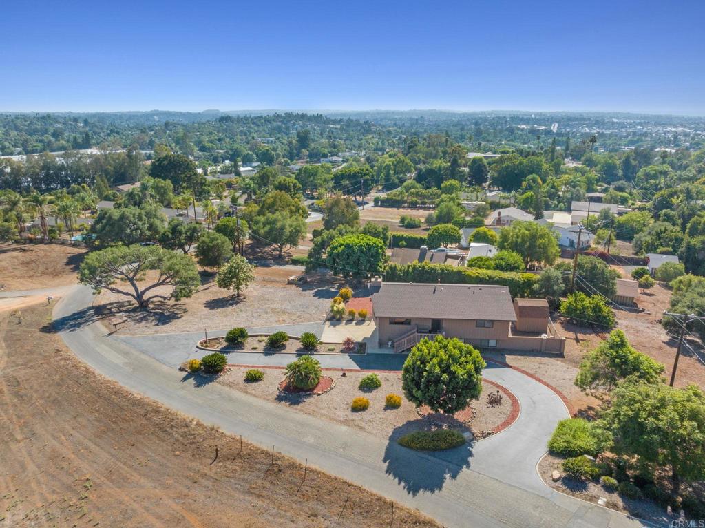 2034 Alessandro Trail Vista, CA 92084 - Photo 21 of 55