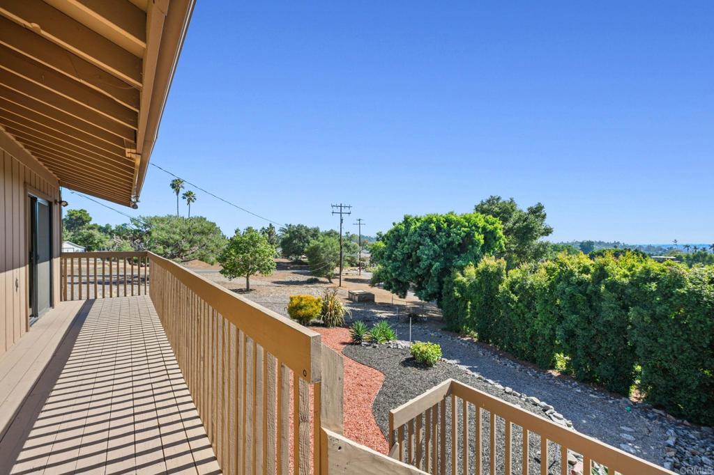 2034 Alessandro Trail Vista, CA 92084 - Photo 48 of 55