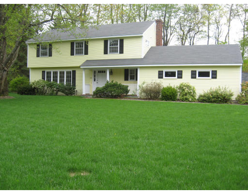 73 Turkey Hill Road Lunenburg, MA 01462 - Photo 1 of 9 Gallery Image 1