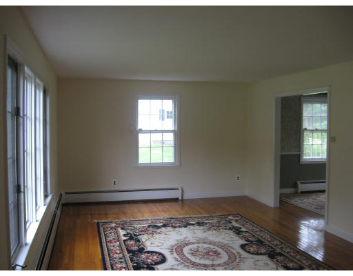 73 Turkey Hill Road Lunenburg, MA 01462 - Photo 6 of 9 Gallery Image 6