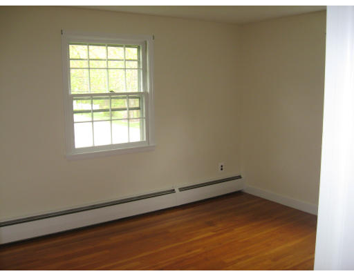73 Turkey Hill Road Lunenburg, MA 01462 - Photo 8 of 9 Gallery Image 8