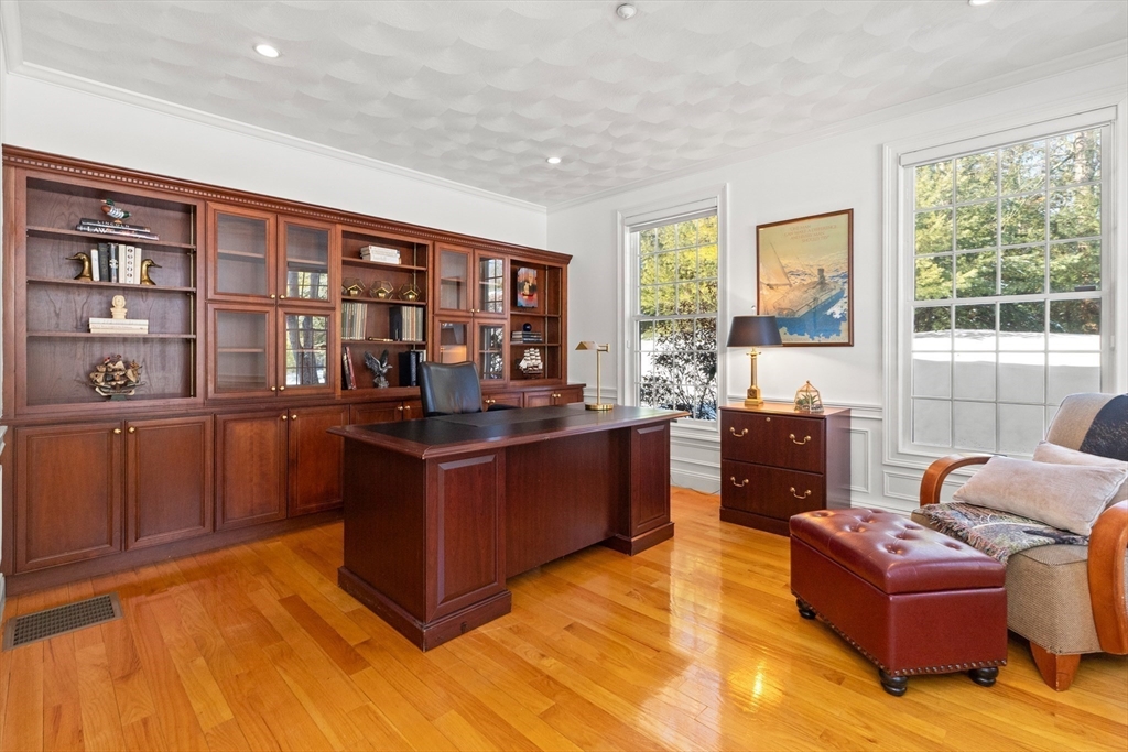 8 Onion River Road Wenham, MA 01984 - Photo 16 of 41 Gallery Image 16