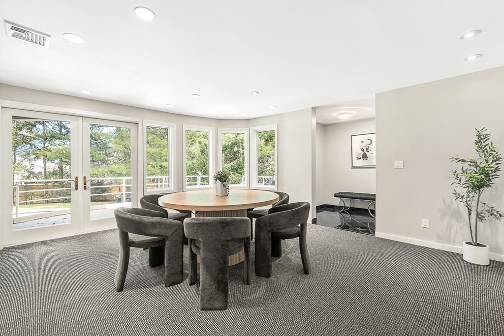 71 Farina Road Newton, MA 02459 - Photo 11 of 22