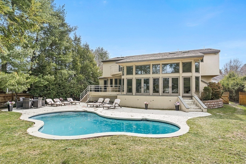 71 Farina Road Newton, MA 02459 - Photo 20 of 22