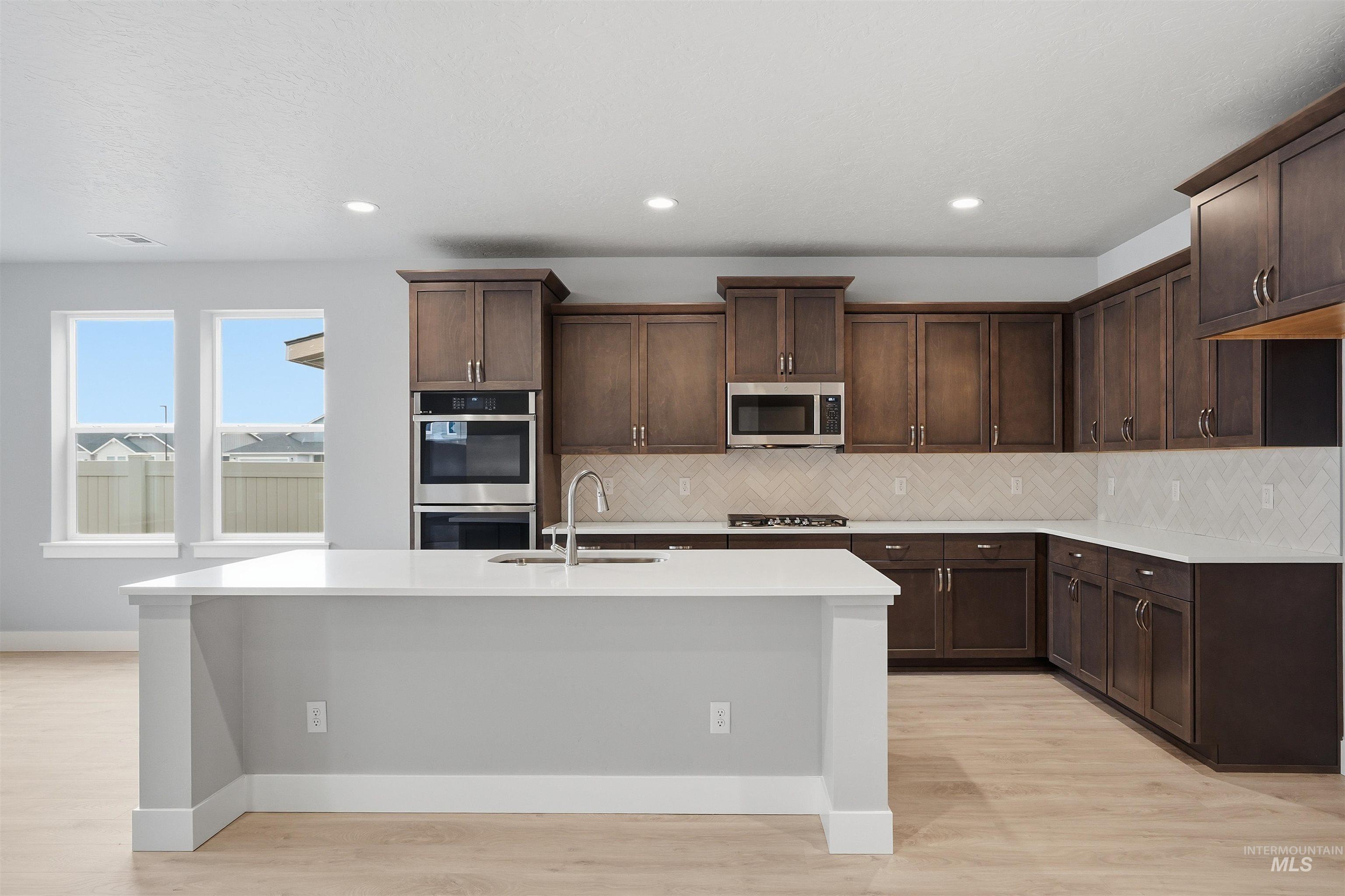 5877 West Sprig Drive Meridian, ID 83646 - Photo 11 of 16