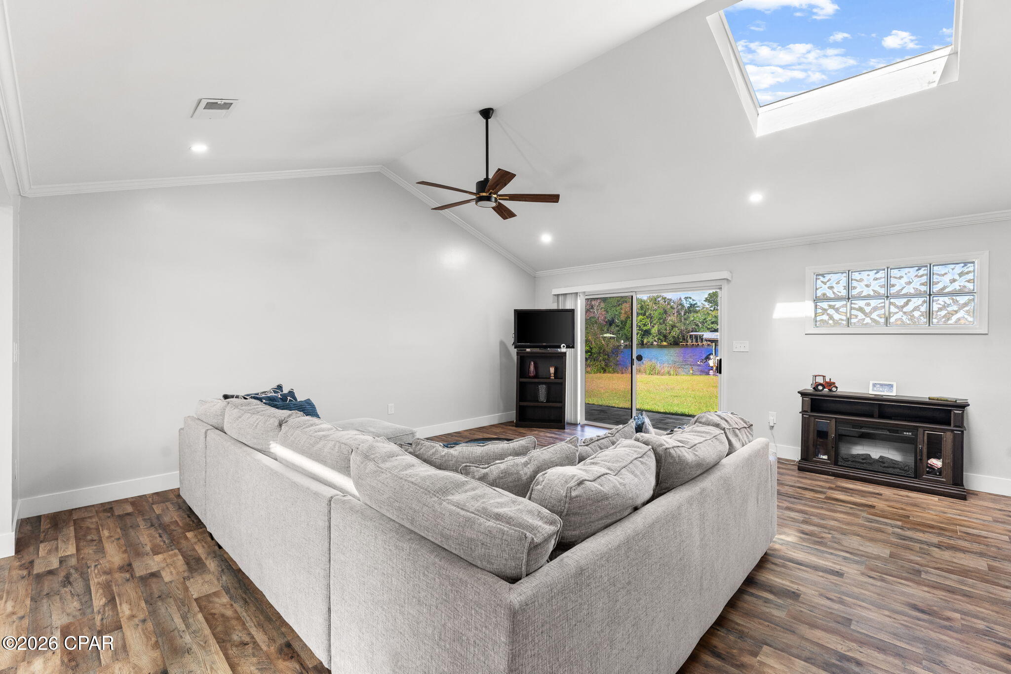 452 Mallet Bayou Road Freeport, FL 32439 - Photo 7 of 61